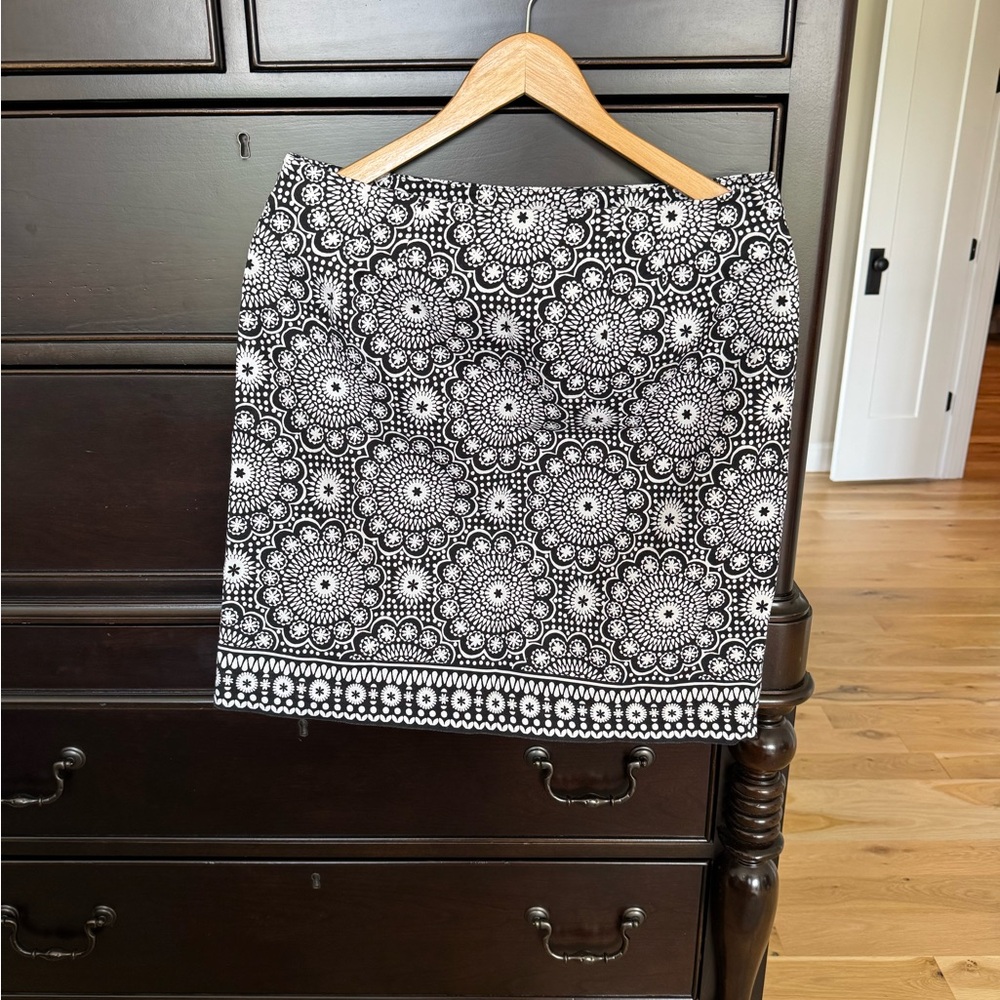 Talbots Black and White Mini Pencil Skirt